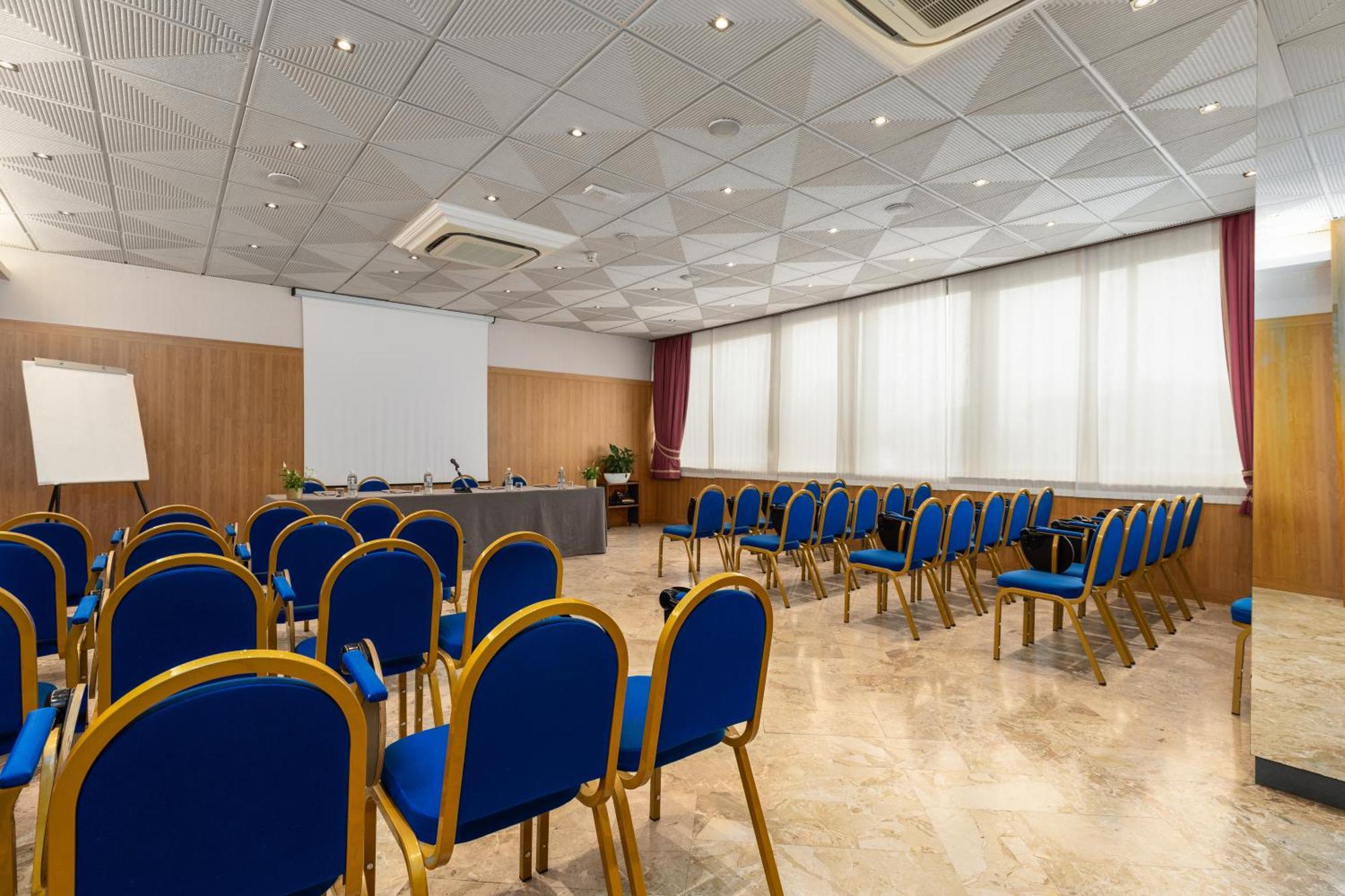 Hotel Minerva Arezzo Ngoại thất bức ảnh