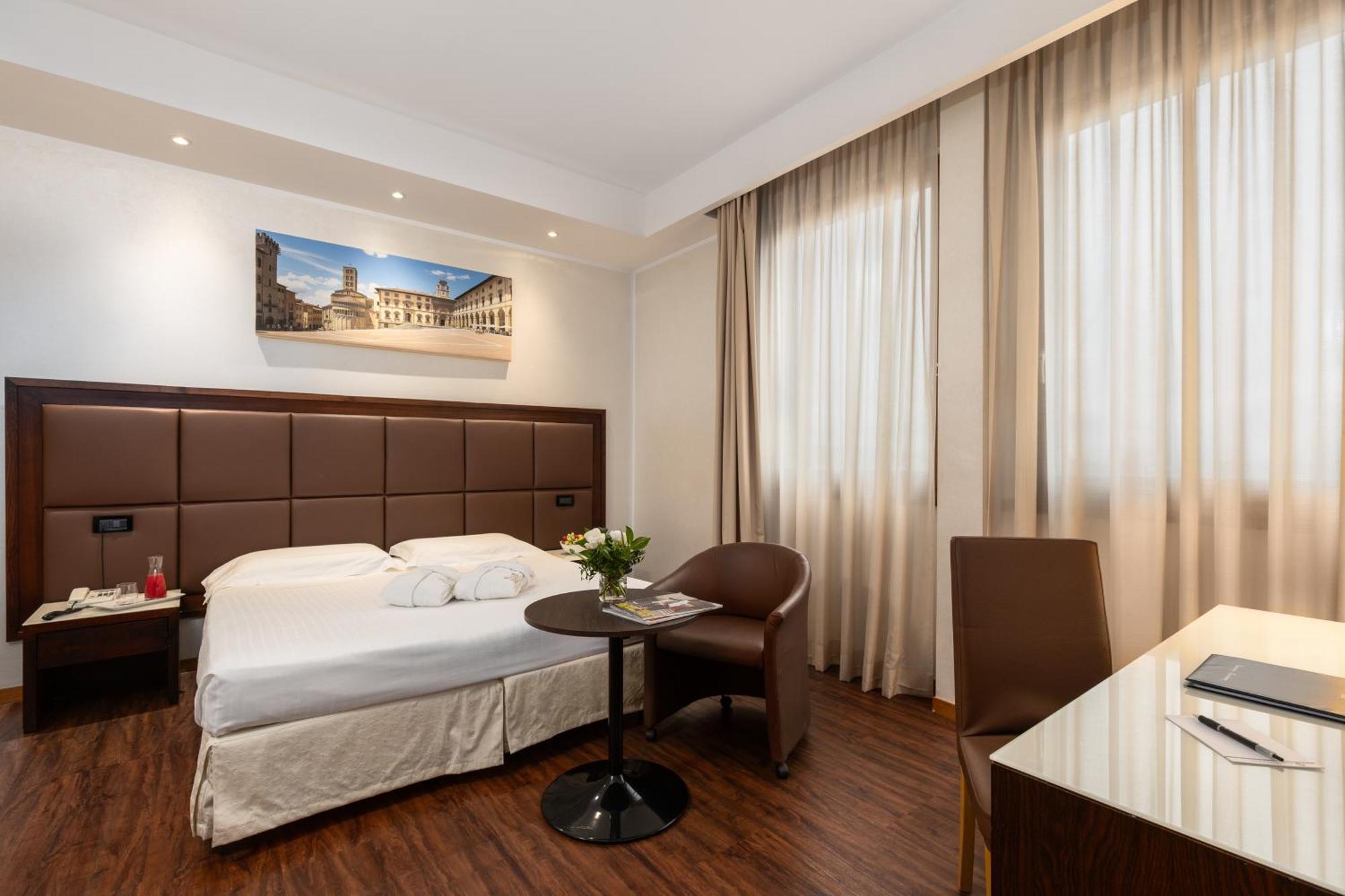Hotel Minerva Arezzo Ngoại thất bức ảnh
